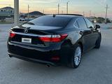 Lexus ES 350 2015 года за 10 700 000 тг. в Актау – фото 4