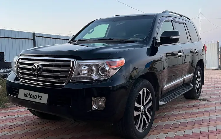 Toyota Land Cruiser 2012 годаүшін20 500 000 тг. в Усть-Каменогорск