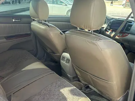 Toyota Camry 2004 года за 5 700 000 тг. в Актау – фото 8