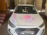 Hyundai Elantra 2018 года за 6 000 000 тг. в Шымкент