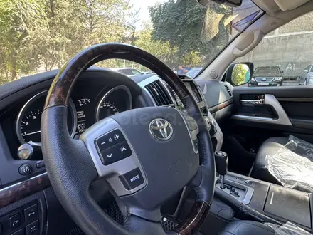 Toyota Land Cruiser 2013 года за 22 800 000 тг. в Алматы – фото 29