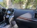 Toyota Land Cruiser 2013 годаүшін22 800 000 тг. в Алматы – фото 43