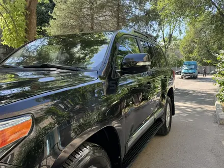 Toyota Land Cruiser 2013 года за 22 800 000 тг. в Алматы – фото 6