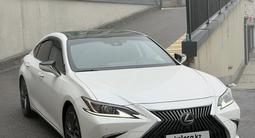 Lexus ES 350 2019 года за 23 500 000 тг. в Шымкент – фото 3