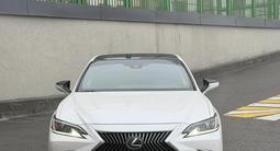 Lexus ES 350 2019 года за 23 500 000 тг. в Шымкент