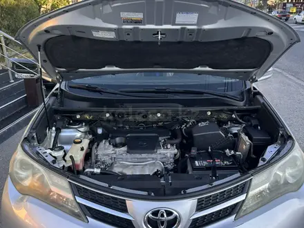 Toyota RAV4 2013 года за 11 290 000 тг. в Алматы – фото 14