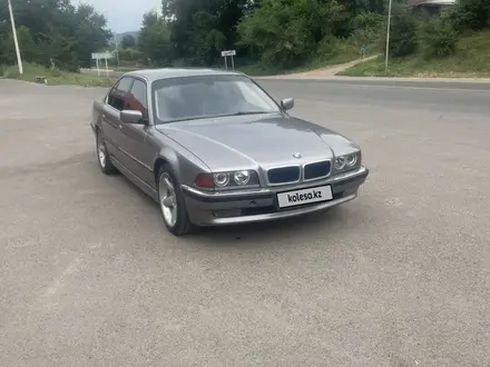 BMW 728 1996 года за 2 700 000 тг. в Алматы – фото 2