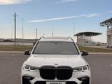 BMW X7 2022 года за 44 000 000 тг. в Астана