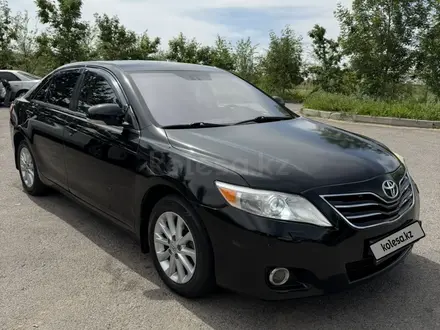 Toyota Camry 2011 года за 6 990 000 тг. в Алматы