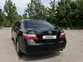Toyota Camry 2011 года за 6 990 000 тг. в Алматы – фото 2