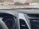 Hyundai Elantra 2016 года за 6 100 000 тг. в Астана – фото 2