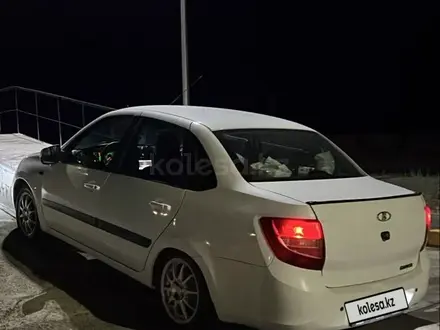 ВАЗ (Lada) Granta 2190 2014 года за 2 500 000 тг. в Алматы – фото 3