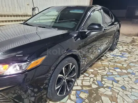 Toyota Camry 2020 года за 11 000 000 тг. в Кызылорда – фото 3