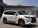 Lexus LX 570 2019 годаүшін35 000 000 тг. в Тараз