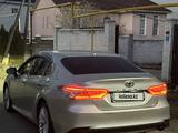 Toyota Camry 2018 годаfor14 100 000 тг. в Алматы