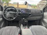 Toyota Hilux 2009 года за 8 700 000 тг. в Жанаозен – фото 5