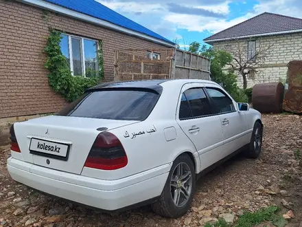 Mercedes-Benz C 180 1995 года за 1 300 000 тг. в Астана – фото 15