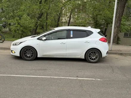 Kia Cee'd 2013 года за 4 000 000 тг. в Алматы – фото 2