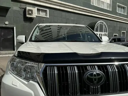 Toyota Land Cruiser Prado 2023 года за 26 500 000 тг. в Астана – фото 2