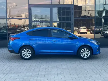 Hyundai Accent 2021 года за 7 350 000 тг. в Уральск – фото 4