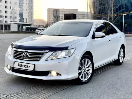 Toyota Camry 2012 года за 9 000 000 тг. в Шымкент – фото 2