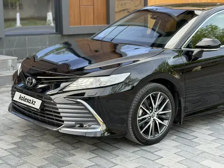 Toyota Camry 2023 года за 17 500 000 тг. в Шымкент – фото 10