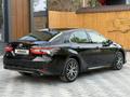 Toyota Camry 2023 года за 17 500 000 тг. в Шымкент – фото 5