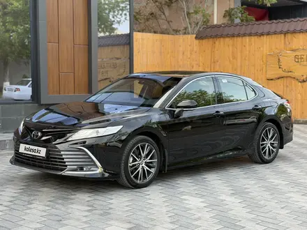 Toyota Camry 2023 года за 17 500 000 тг. в Шымкент – фото 9