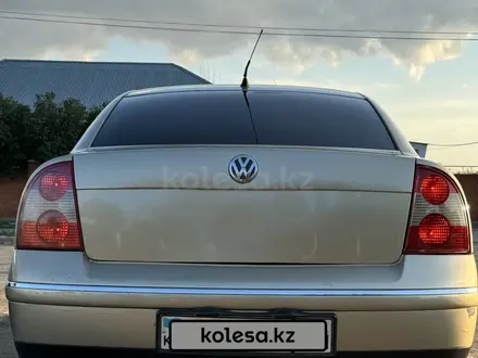 Volkswagen Passat 2002 года за 2 800 000 тг. в Актобе – фото 6