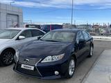 Lexus ES 300h 2013 года за 6 500 000 тг. в Жанаозен – фото 3