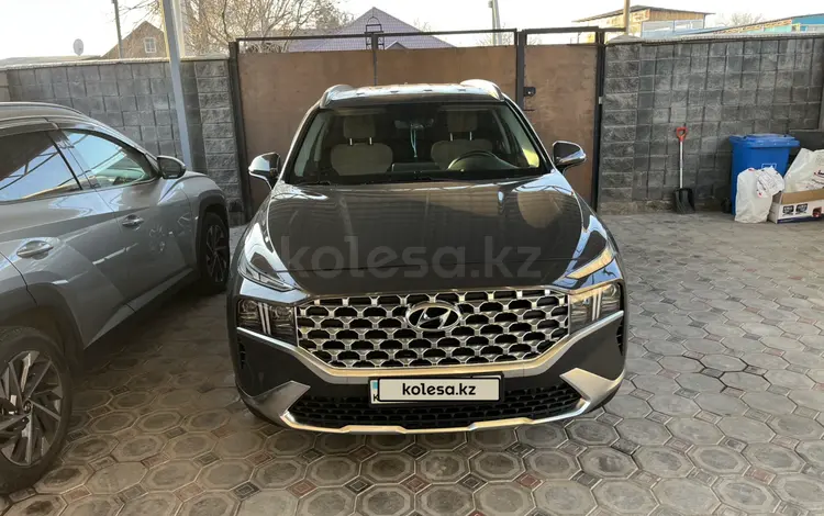 Hyundai Santa Fe 2021 года за 14 300 000 тг. в Алматы