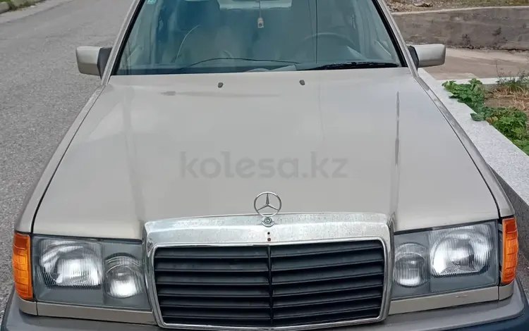 Mercedes-Benz E 230 1990 годаfor1 100 000 тг. в Шымкент