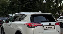 Toyota RAV4 2015 года за 10 500 000 тг. в Алматы – фото 4