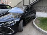 Toyota Camry 2021 годаүшін15 500 000 тг. в Астана – фото 5