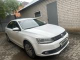 Volkswagen Jetta 2014 годаүшін4 400 000 тг. в Актобе – фото 4