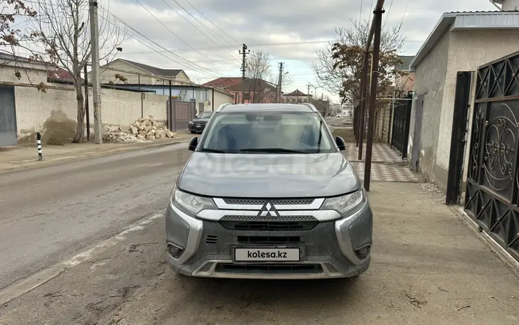 Mitsubishi Outlander 2020 года за 7 200 000 тг. в Актау
