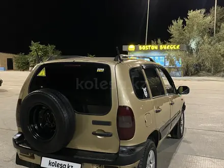 Chevrolet Niva 2006 года за 1 300 000 тг. в Жанаозен – фото 3