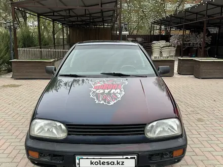 Volkswagen Golf 1993 года за 1 200 000 тг. в Уральск – фото 2