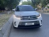 Toyota Highlander 2017 года за 17 500 000 тг. в Шымкент – фото 3