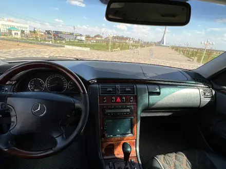 Mercedes-Benz E 240 2001 года за 4 200 000 тг. в Кызылорда – фото 12