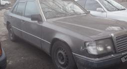 Mercedes-Benz E 260 1990 годаүшін600 000 тг. в Усть-Каменогорск – фото 4