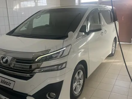 Toyota Alphard 2017 года за 11 000 000 тг. в Актау – фото 6