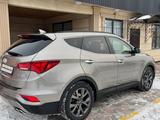 Hyundai Santa Fe 2017 годаүшін10 500 000 тг. в Алматы – фото 2