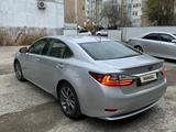 Lexus ES 300h 2016 годаfor8 000 000 тг. в Атырау – фото 4