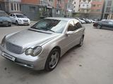 Mercedes-Benz C 180 2001 года за 3 000 000 тг. в Алматы – фото 4