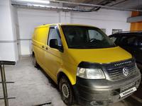 Volkswagen Transporter 2005 годаүшін6 000 000 тг. в Астана