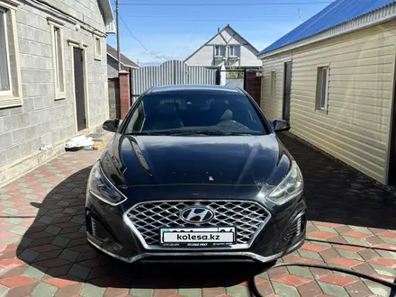 Hyundai Sonata 2018 года за 8 800 000 тг. в Актобе – фото 11