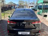 Hyundai Sonata 2018 года за 8 800 000 тг. в Актобе