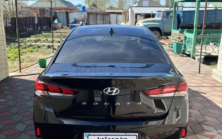 Hyundai Sonata 2018 года за 8 800 000 тг. в Актобе