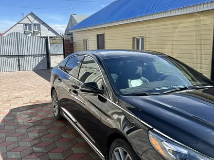 Hyundai Sonata 2018 года за 8 800 000 тг. в Актобе – фото 9